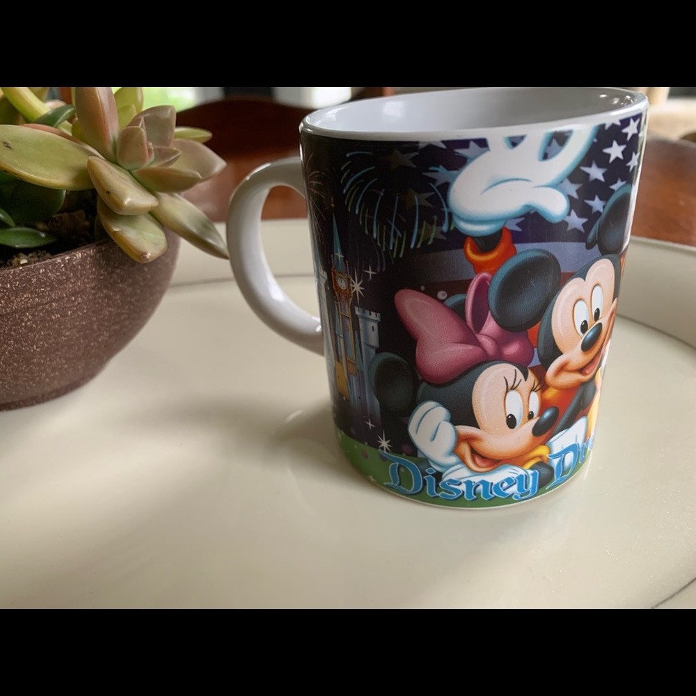 Disney mug - Picture 2 of 4